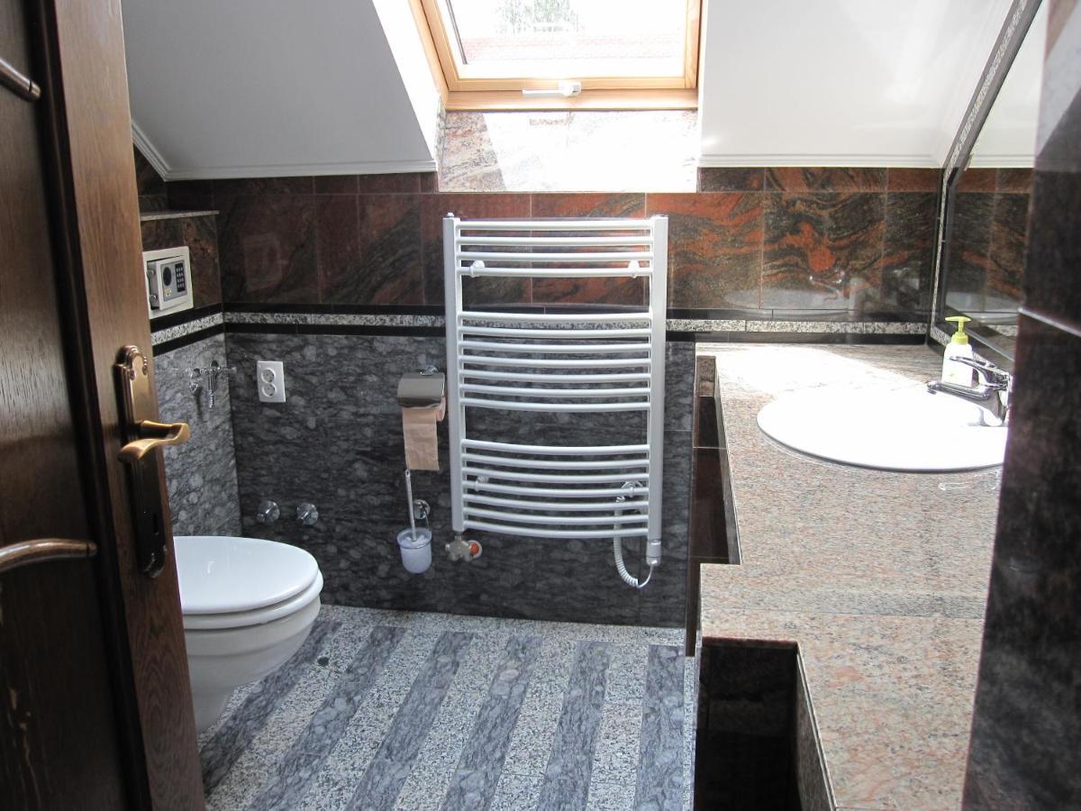 Zrinyi Haz Apartment ซานโตด ห้อง รูปภาพ