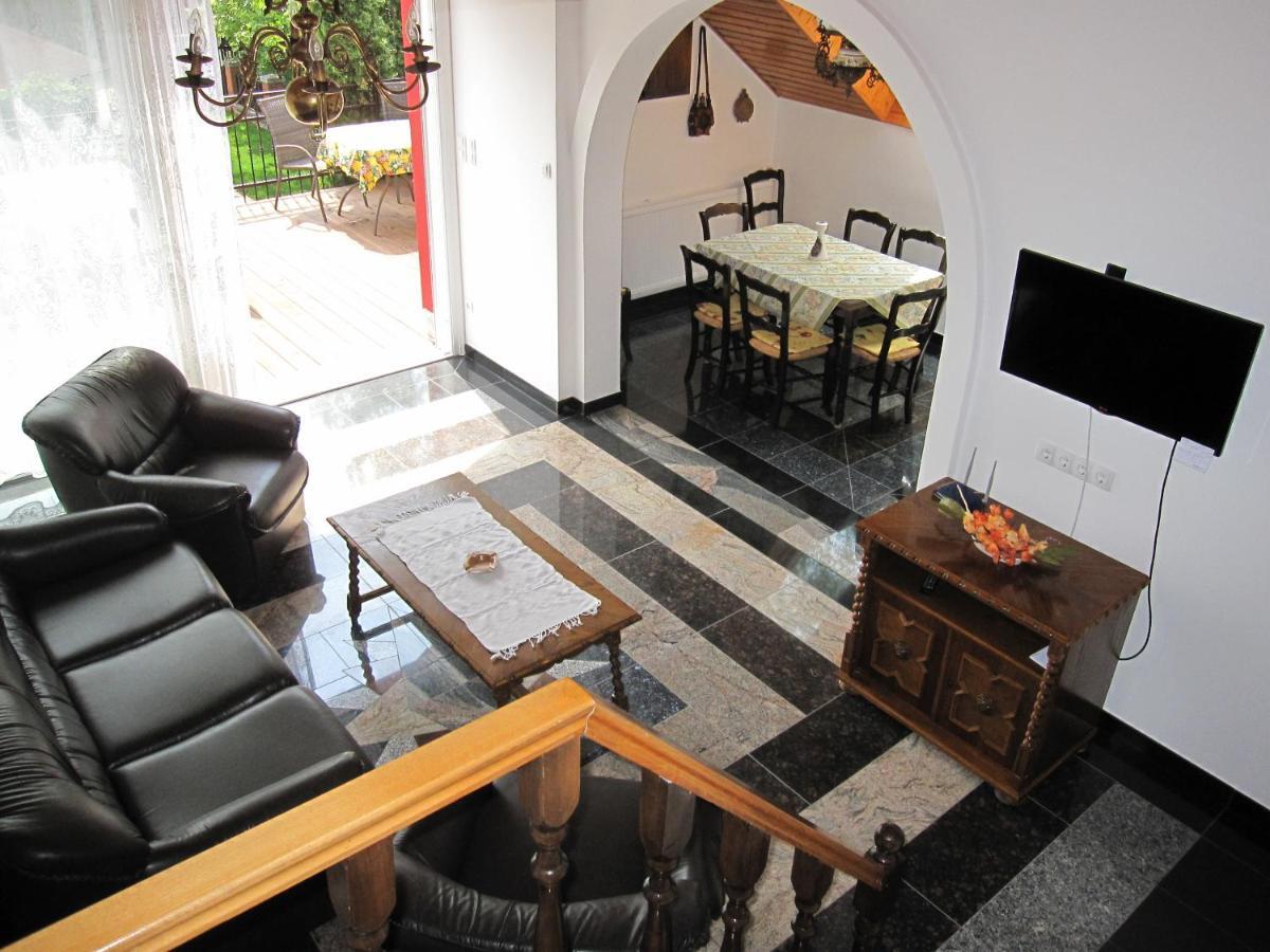 Zrinyi Haz Apartment ซานโตด ห้อง รูปภาพ